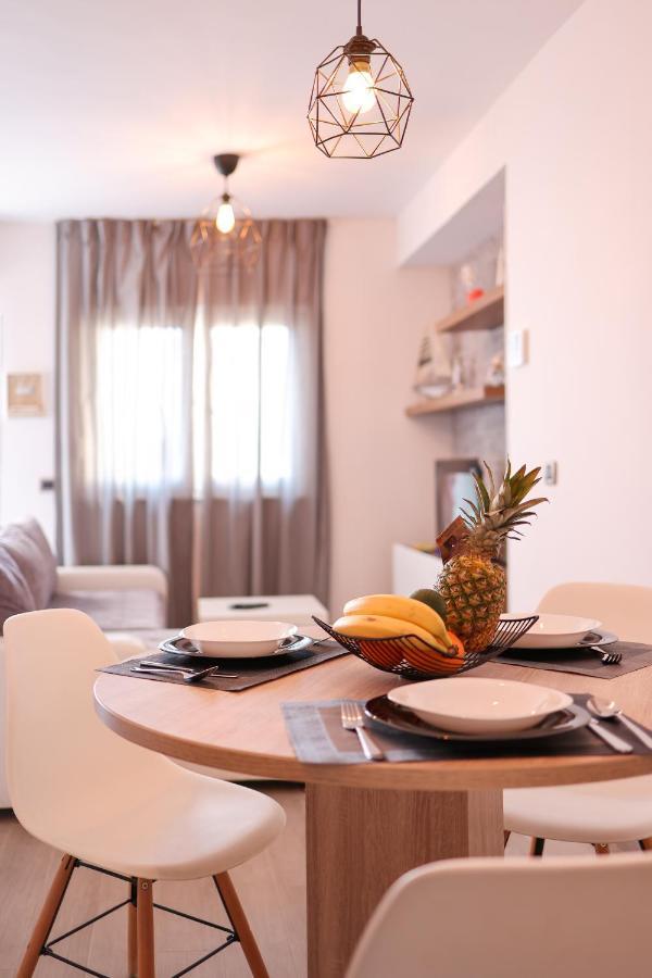 Coco Apartment Pirovac Luaran gambar